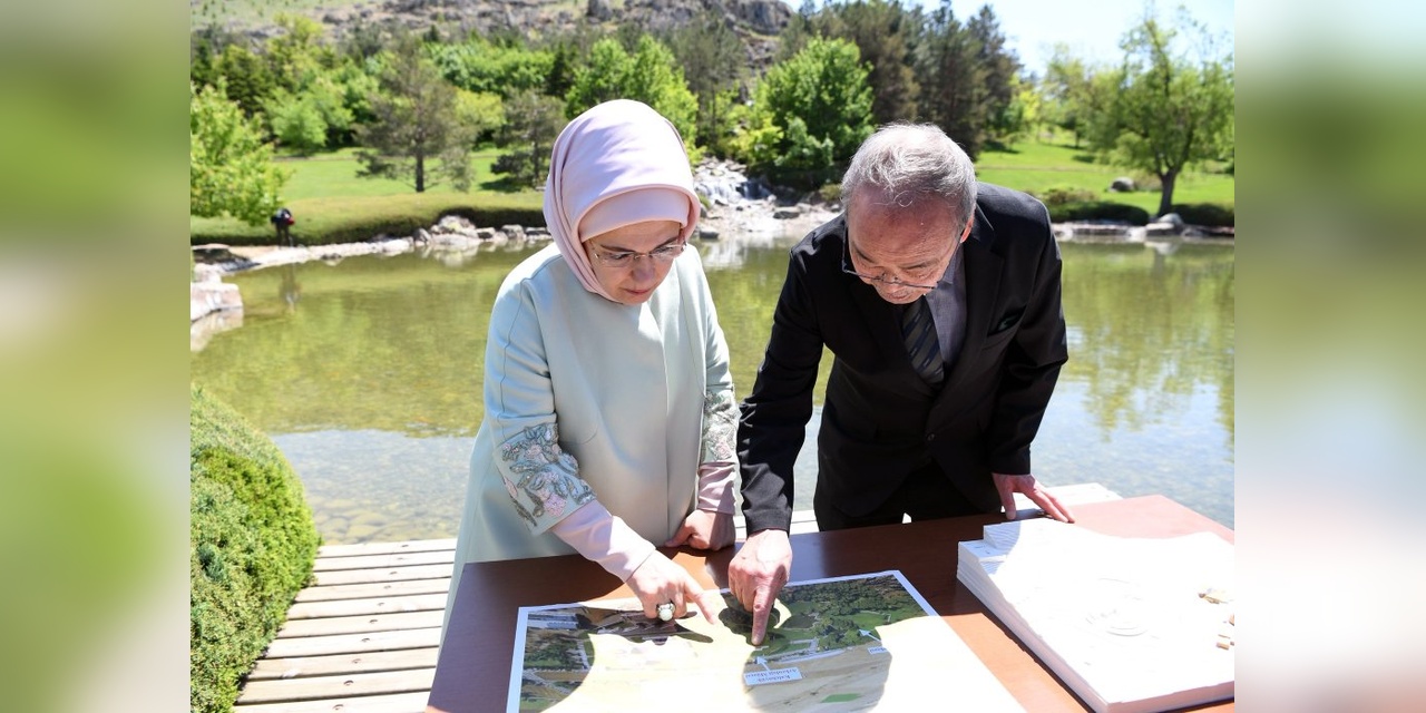 Emine Erdoğan'dan Sachihiro Omura'ya başsağlığı mesajı