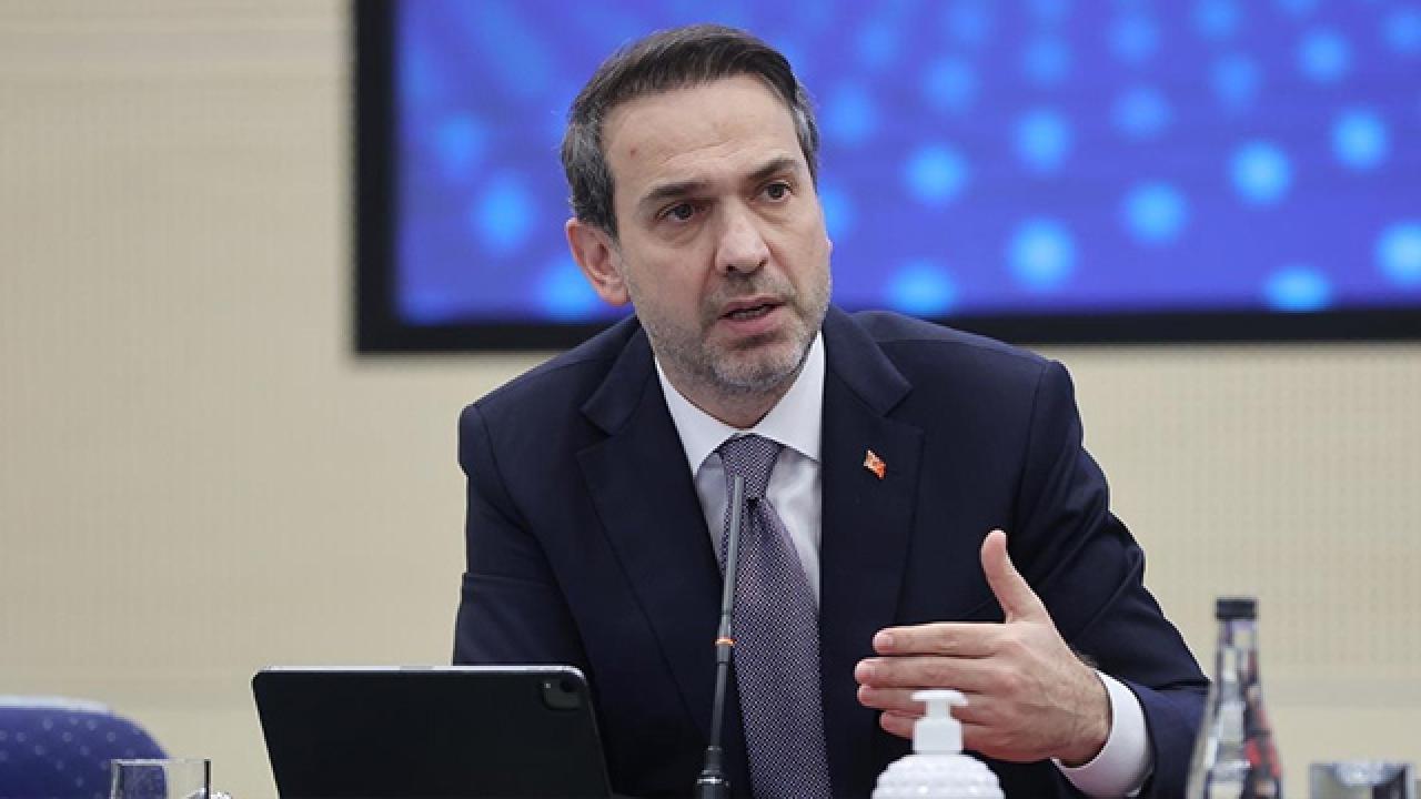 alparslan-bayraktar-2167088.jpg