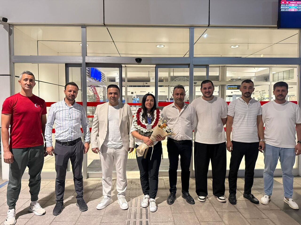 Safiye Temi̇zdemi̇r (1)