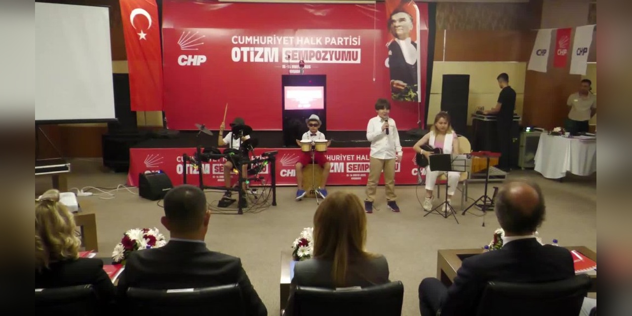 Nazlıaka: İktidar Otizmli Bireyleri Yalnız Bırakıyor