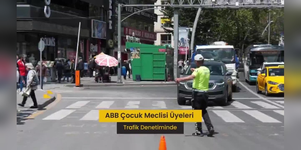Ankara'da Çocuk Polisler Trafiği Denetliyor