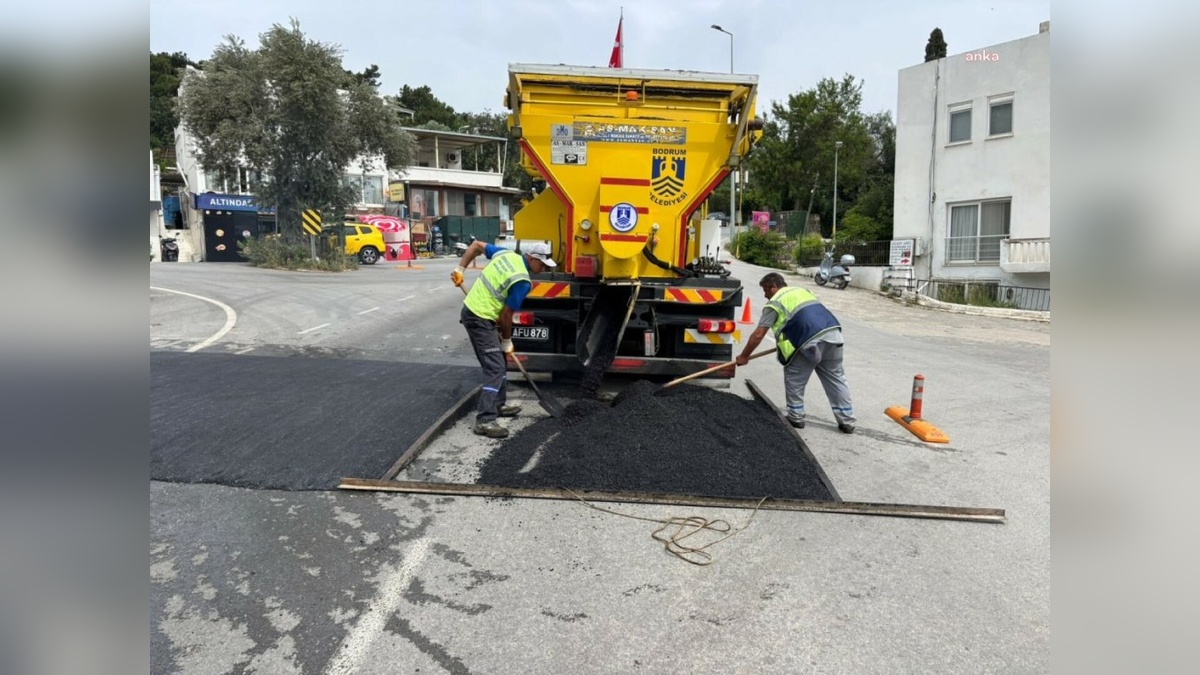 Bodrum'da Yaz Öncesi Yoğun Asfaltlama ve Kaldırım Çalışmaları