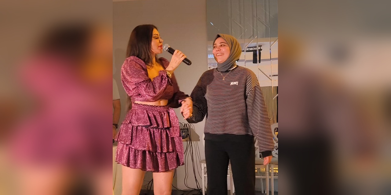 Ebru Polat, Kars'ta Anneler Günü Konseriyle Büyüledi: 'Evlenelim' Teklifi