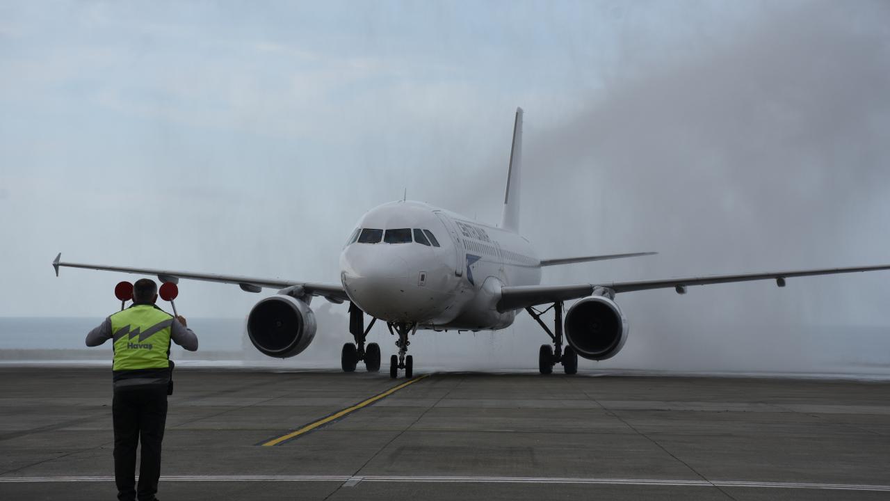 taskent-trabzon-ucak-aa-2365998.jpg