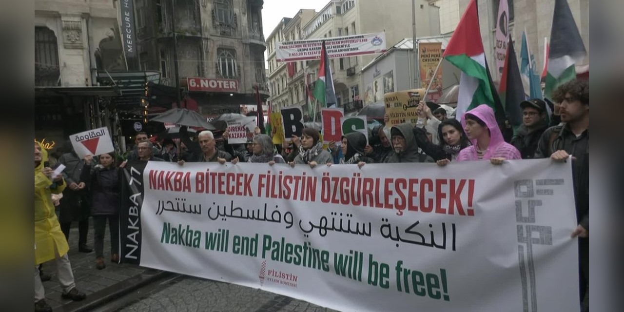 Sirkeci'de Nakba Yürüyüşü: Nakba Bitecek, Filistin Özgürleşecek