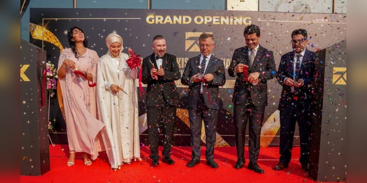 Dubai'de İlk Türk Aynı Gün Tedavi Merkezi Açıldı