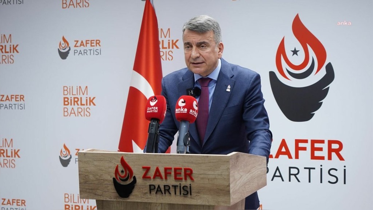 Zafer Partisi Sözcüsü Karamahmutoğlu'na 'Kamu Görevlisine Hakaret' Soruşturması