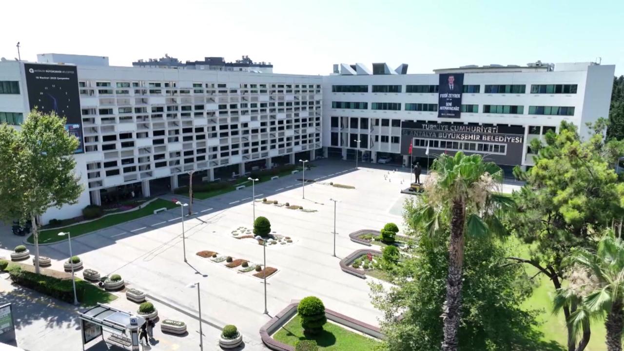 antalya-buyuksehir-belediyesi-2385346.jpg