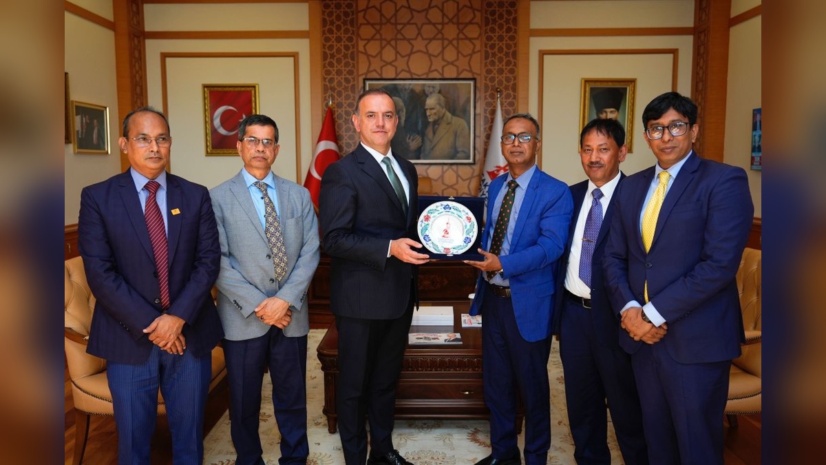 İBB ve UNIDO, Bangladeş'te Katı Atık Projesi İçin İş Birliği Yaptı