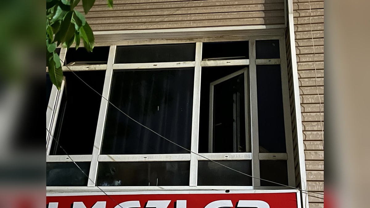 Derince'de alkollü adam pencereden düştü: 3 metre yükseklikten beton zemine